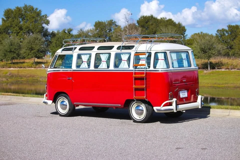1972 Volkswagen Bay-Window Bus - Image 16 of 20