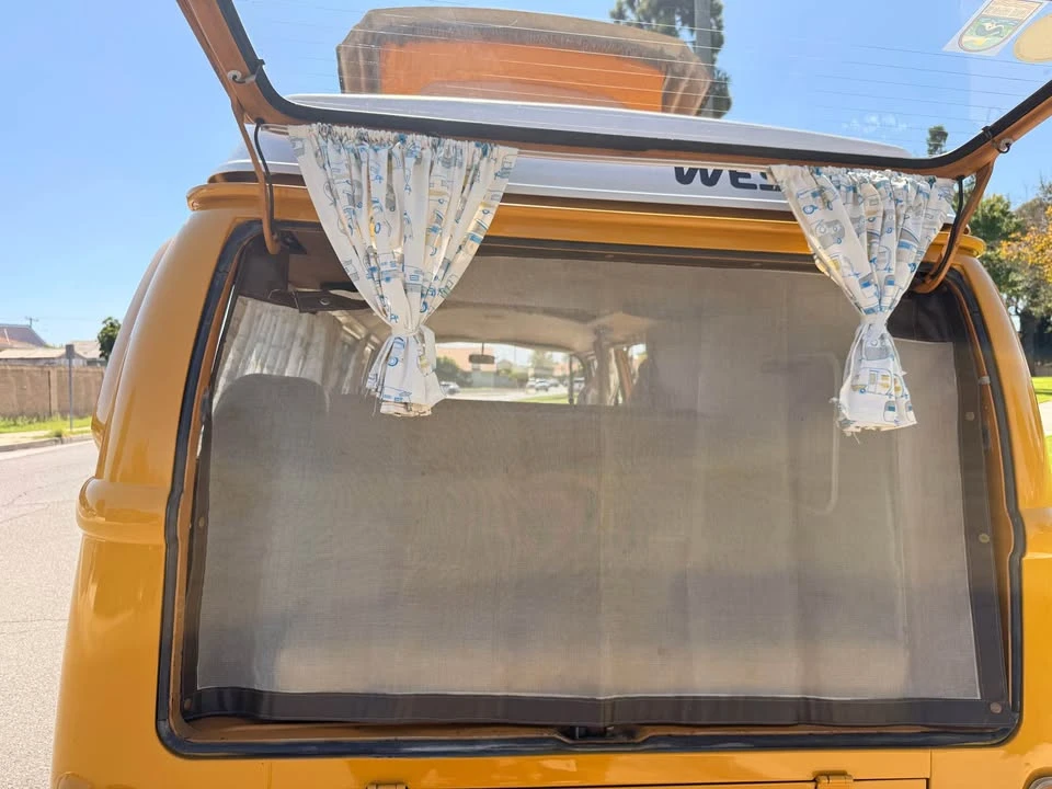1972 Volkswagen Bay-Window Camper - Image 18 of 20