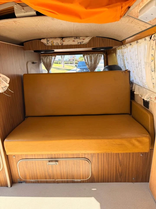 1972 Volkswagen Bay-Window Camper - Image 9 of 20
