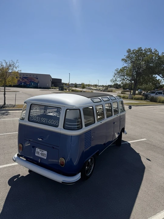 1972 Volkswagen Bay-Window Bus - Image 3 of 18