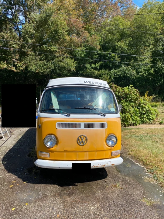 1972 Volkswagen Bay-Window Bus - Image 3 of 21