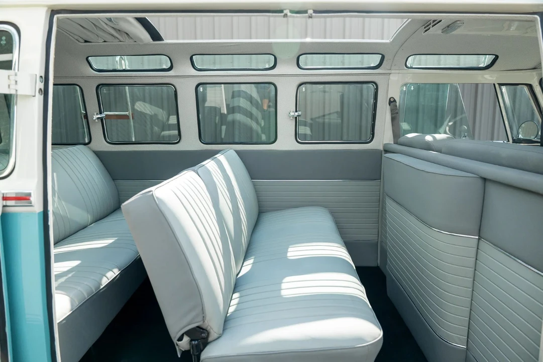 1972 Volkswagen Bay-Window Bus - Image 31 of 31