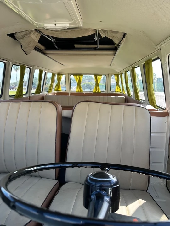 1972 Volkswagen Bay-Window Bus - Image 7 of 21