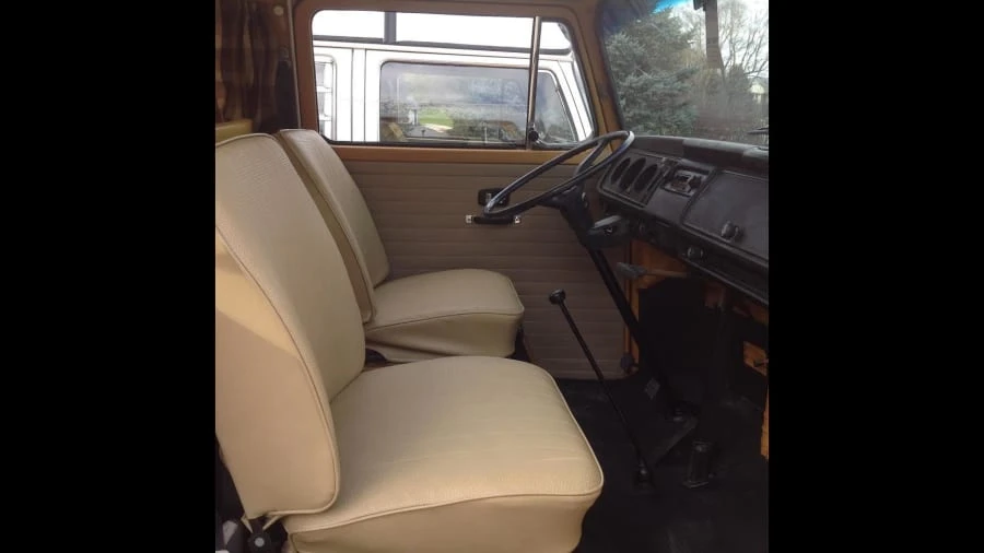 1972 Volkswagen Bay-Window Camper - Image 4 of 11