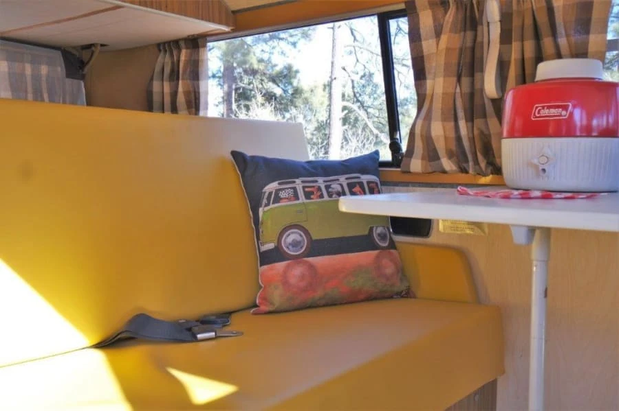 1972 Volkswagen Bay-Window Camper - Image 7 of 12