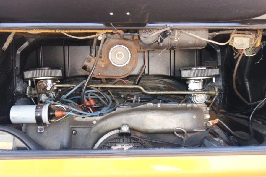 1972 Volkswagen Bay-Window Camper - Image 10 of 12