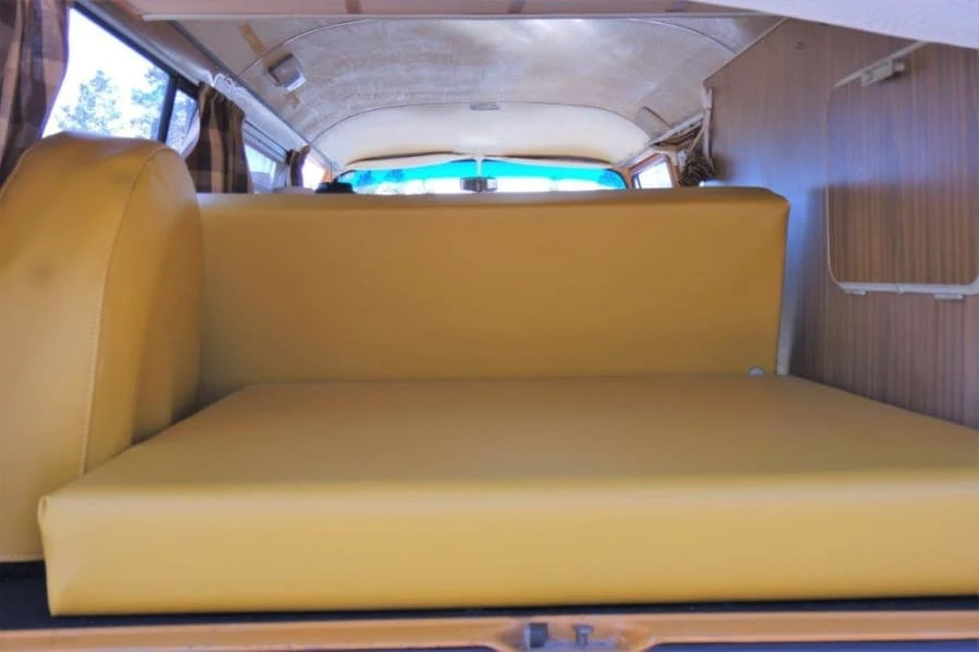 1972 Volkswagen Bay-Window Camper - Image 8 of 12
