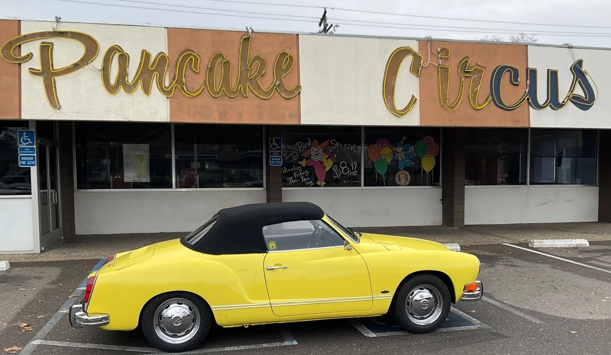 1972 Volkswagen Karmann Ghia Type 14 - Image 7 of 21