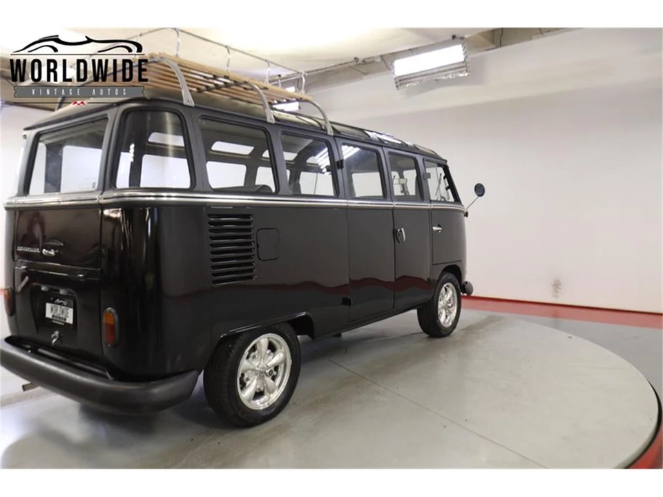 1972 Volkswagen Bay-Window Bus - Image 29 of 31
