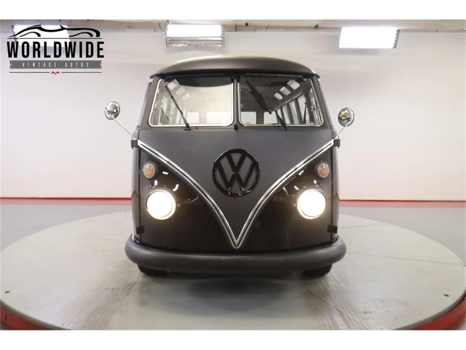 1972 Volkswagen Bay-Window Bus - Image 19 of 31