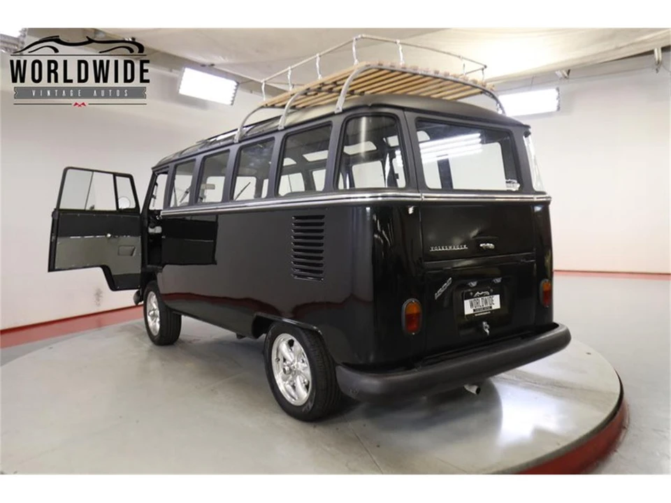 1972 Volkswagen Bay-Window Bus - Image 30 of 31