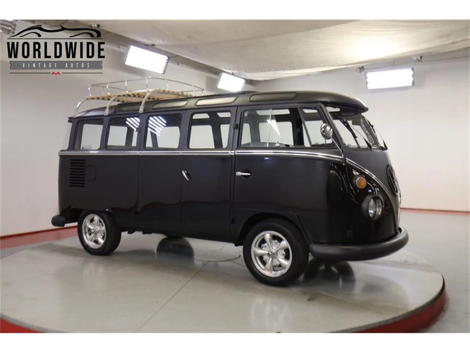 1972 Volkswagen Bay-Window Bus - Image 2 of 31