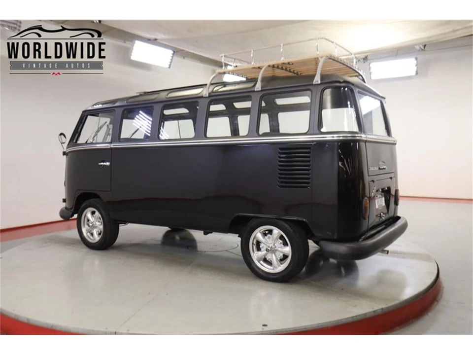 1972 Volkswagen Bay-Window Bus - Image 8 of 31
