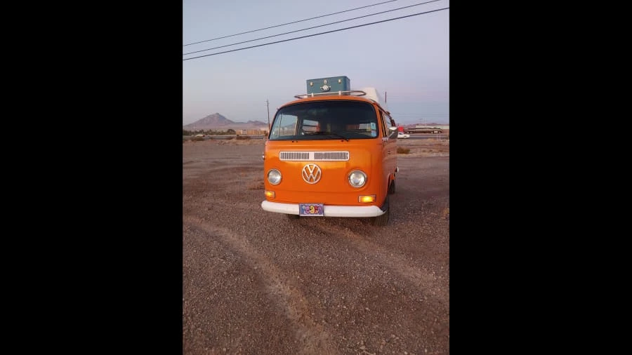 1972 Volkswagen Bay-Window Camper - Image 8 of 12
