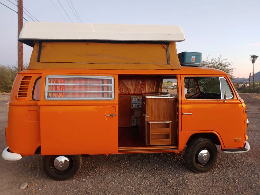 1972 Volkswagen Bay-Window Camper - Image 10 of 12