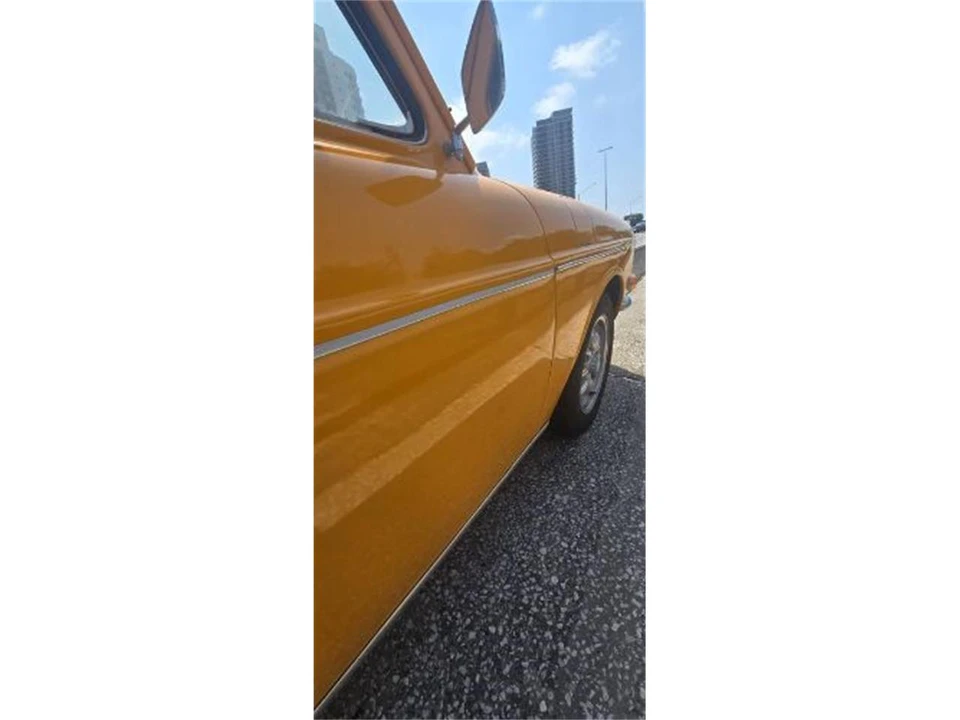 1972 Volkswagen Type 2 - Image 12 of 17