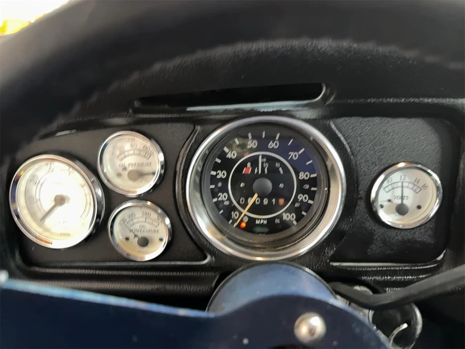 1972 Volkswagen Super Beetle - Image 16 of 31