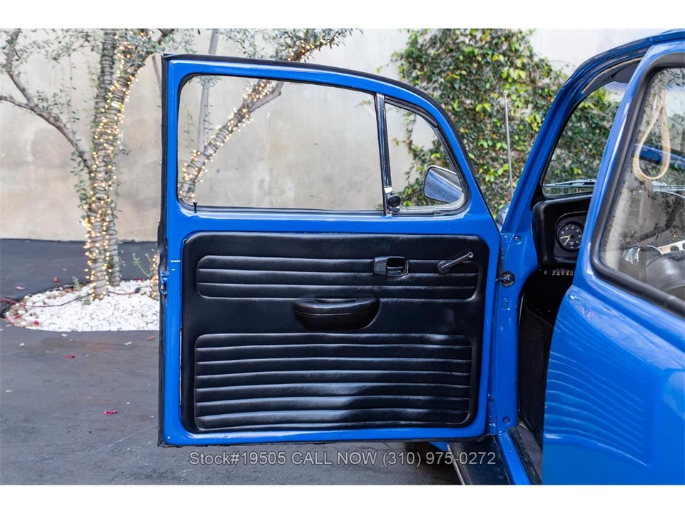 1972 Volkswagen Super Beetle - Image 13 of 31