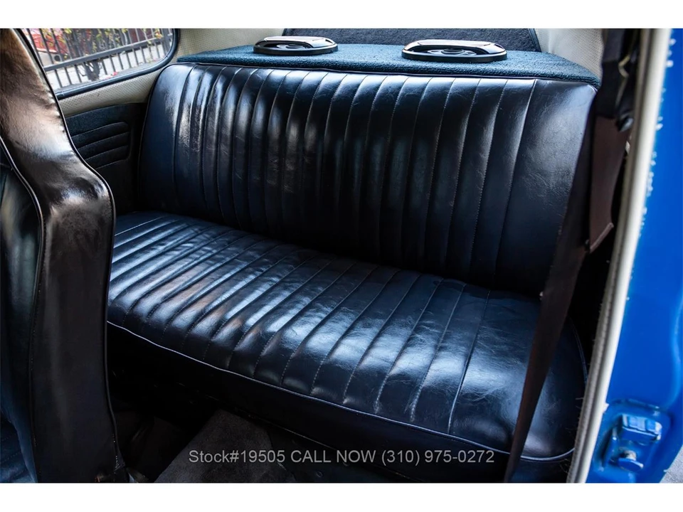 1972 Volkswagen Super Beetle - Image 15 of 31