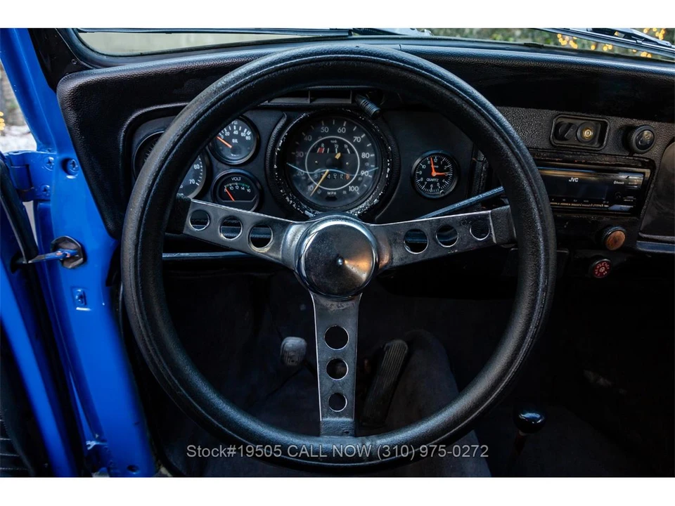 1972 Volkswagen Super Beetle - Image 17 of 31