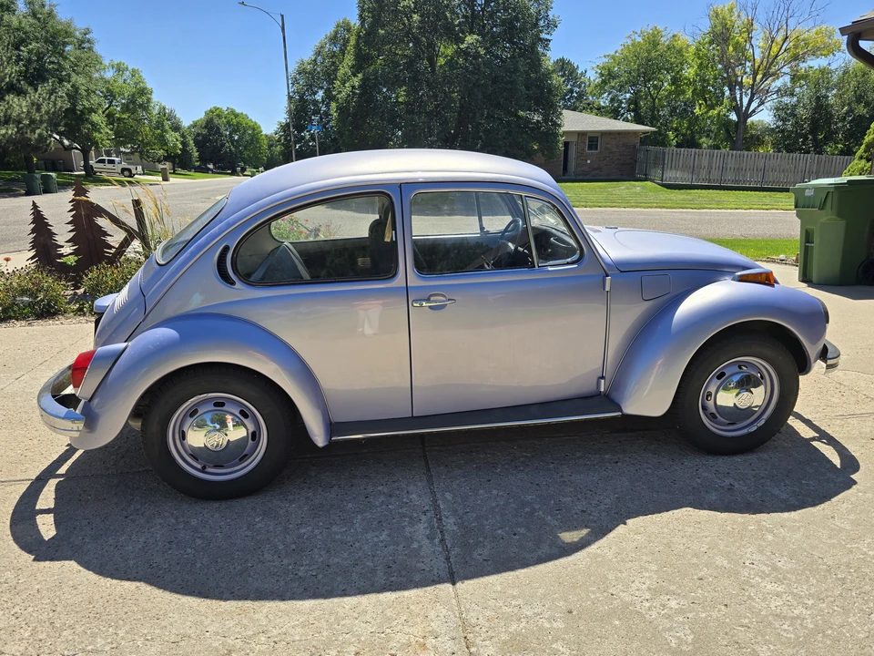 1972 Volkswagen Super Beetle - Image 10 of 31