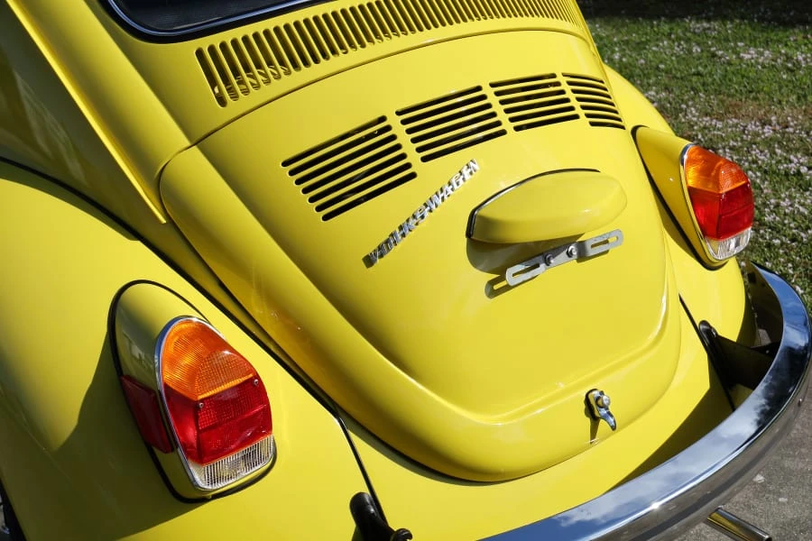 1972 Volkswagen Super Beetle - Image 10 of 26