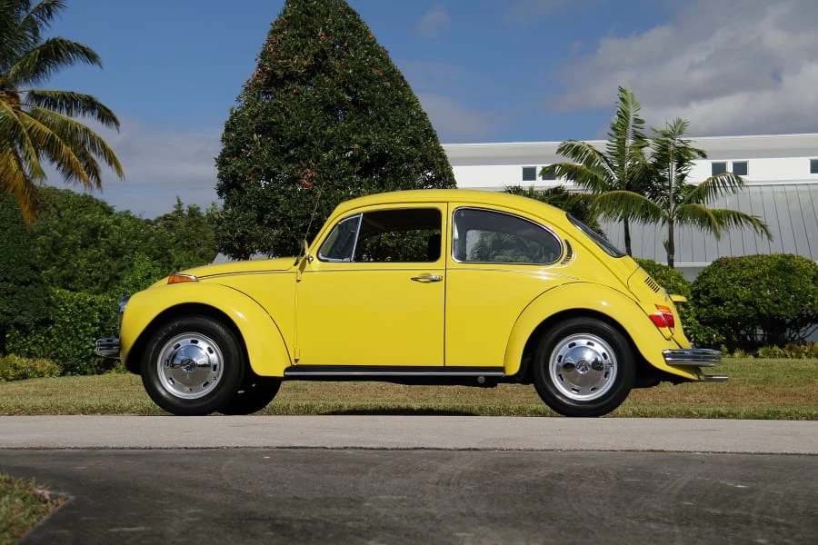 1972 Volkswagen Super Beetle - Image 12 of 26