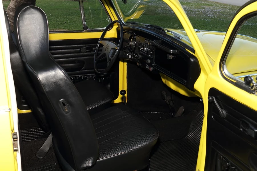 1972 Volkswagen Super Beetle - Image 15 of 26