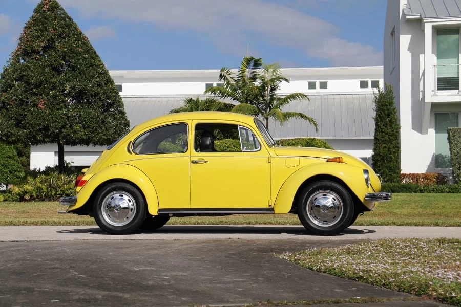 1972 Volkswagen Super Beetle - Image 2 of 26