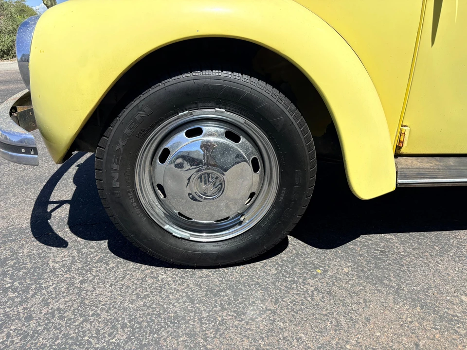 1972 Volkswagen Super Beetle - Image 9 of 31