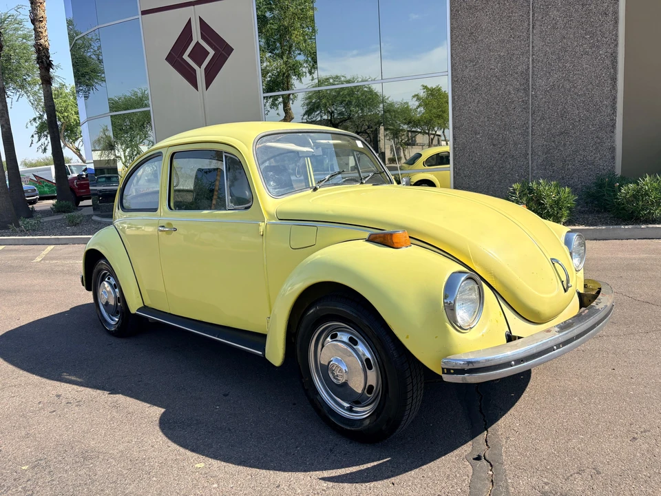 1972 Volkswagen Super Beetle - Image 8 of 31