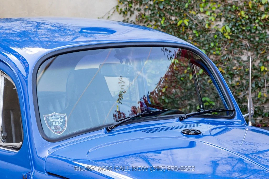 1972 Volkswagen Super Beetle - Image 9 of 12