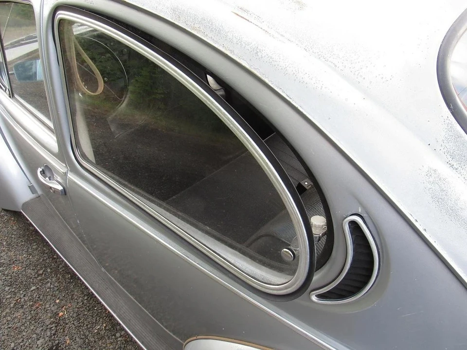 1972 Volkswagen Super Beetle - Image 6 of 8