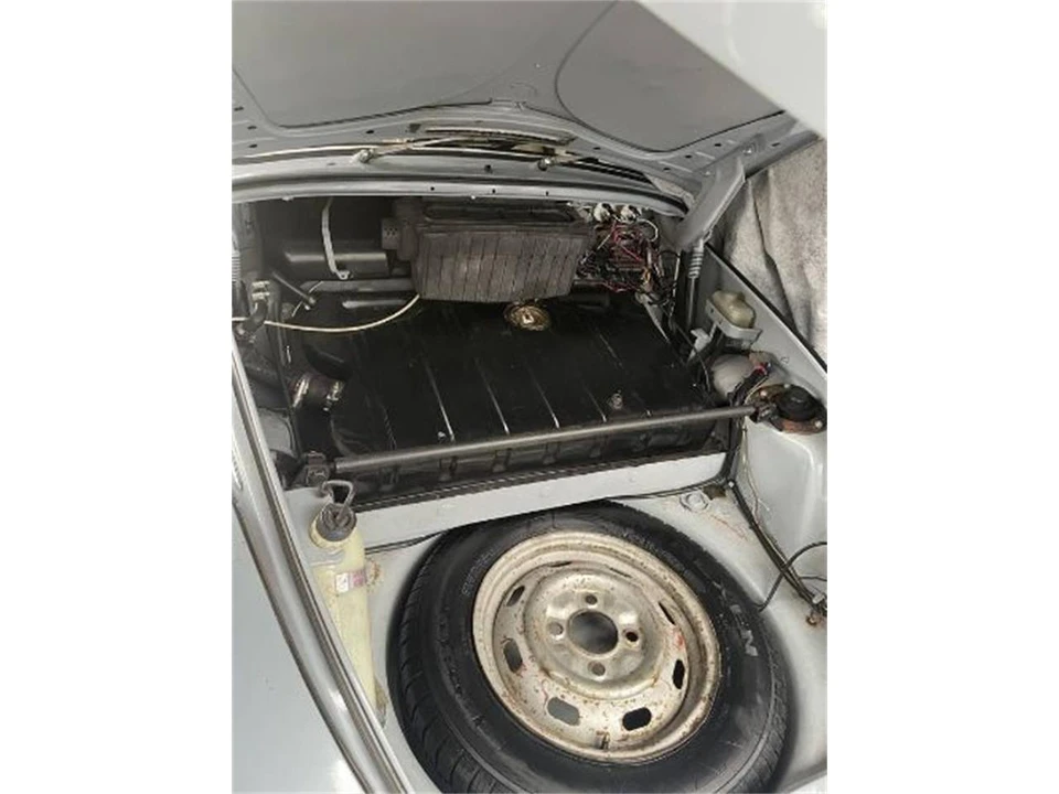 1972 Volkswagen Super Beetle - Image 4 of 14