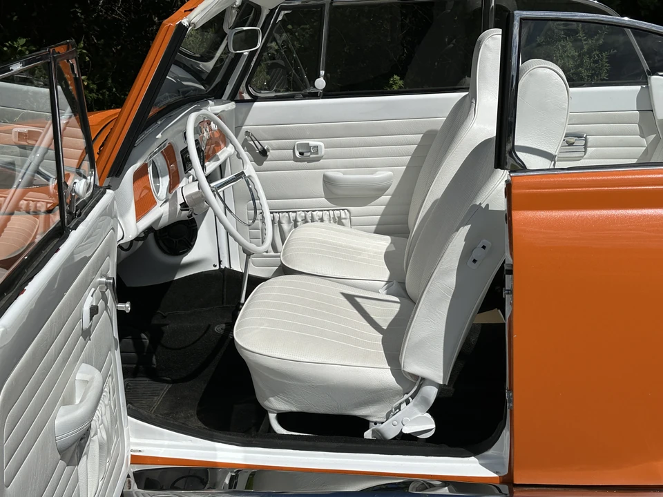 1972 Volkswagen Super Beetle - Image 13 of 31