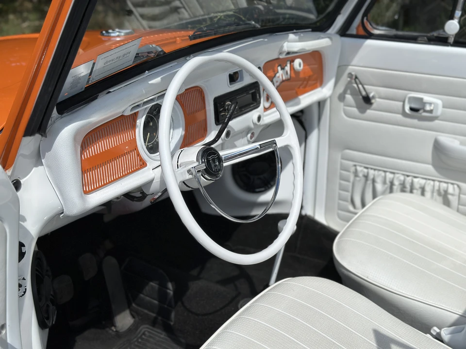 1972 Volkswagen Super Beetle - Image 14 of 31