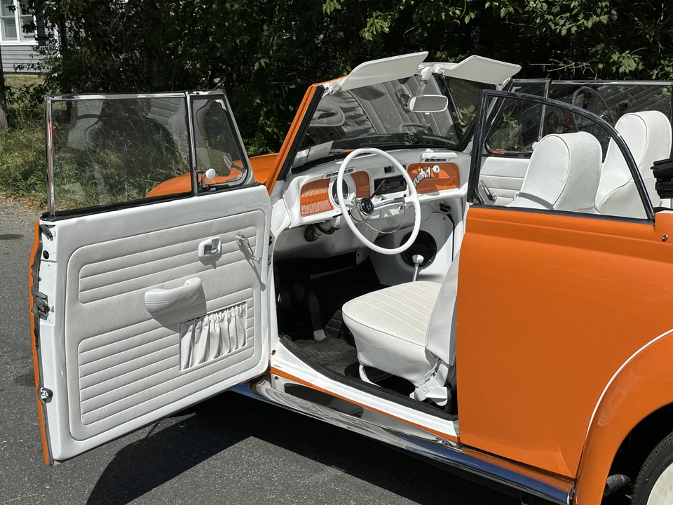 1972 Volkswagen Super Beetle - Image 12 of 31