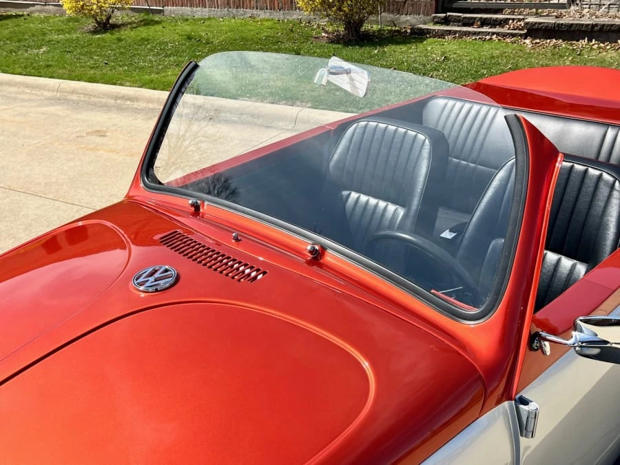 1972 Volkswagen Super Beetle - Image 13 of 23