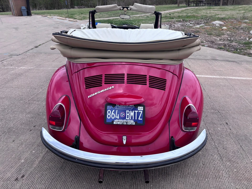 1972 Volkswagen Super Beetle - Image 10 of 31