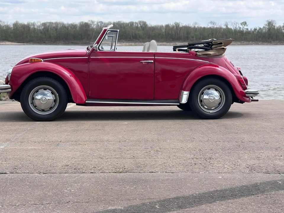 1972 Volkswagen Super Beetle - Image 9 of 31