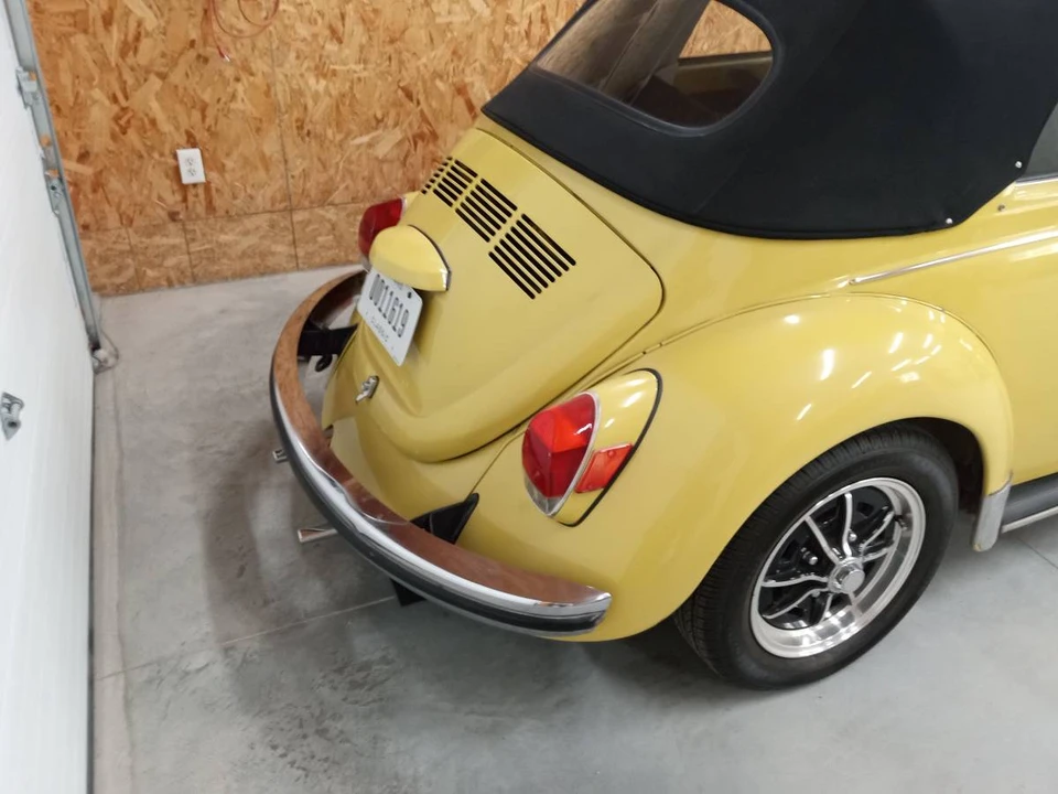 1972 Volkswagen Super Beetle - Image 5 of 20