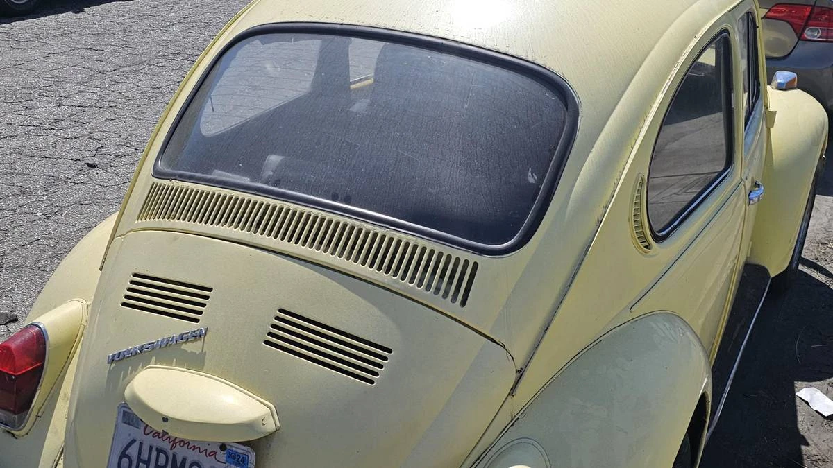 1972 Volkswagen Super Beetle - Image 18 of 22
