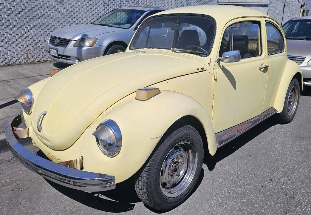 1972 Volkswagen Super Beetle - Image 13 of 22