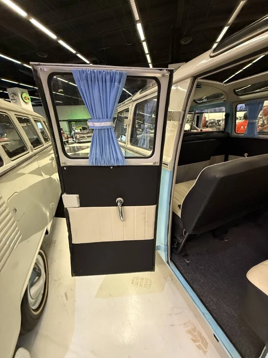 1972 Volkswagen Split-Window Bus - Image 12 of 21