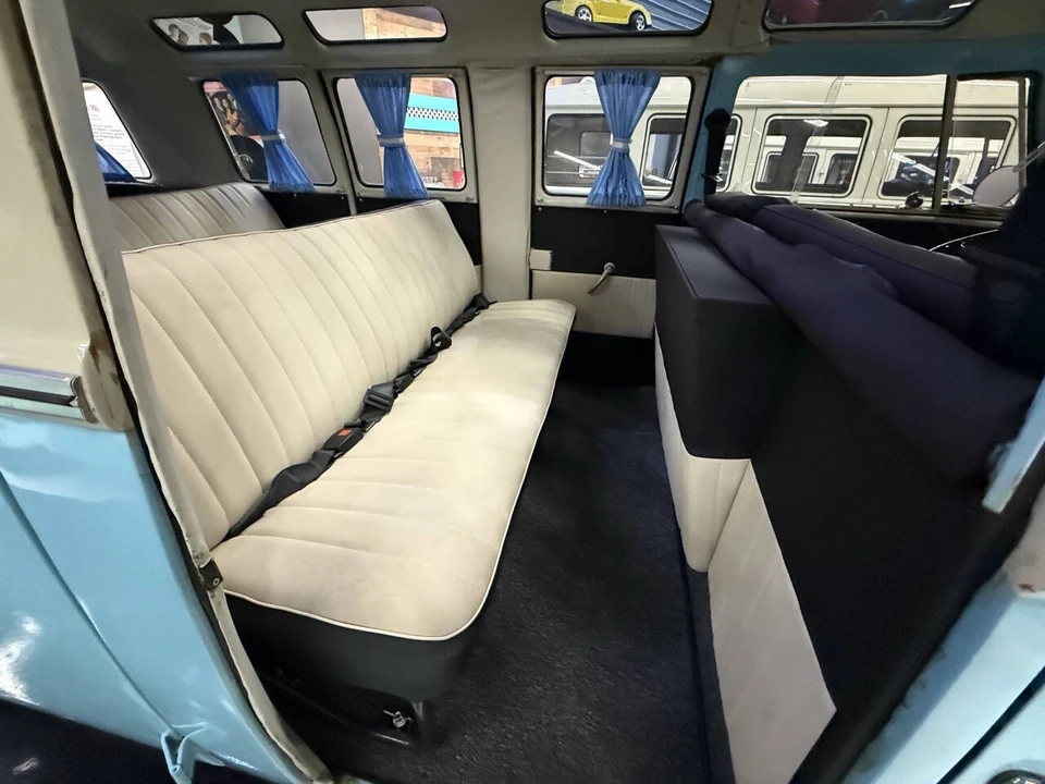 1972 Volkswagen Split-Window Bus - Image 19 of 21