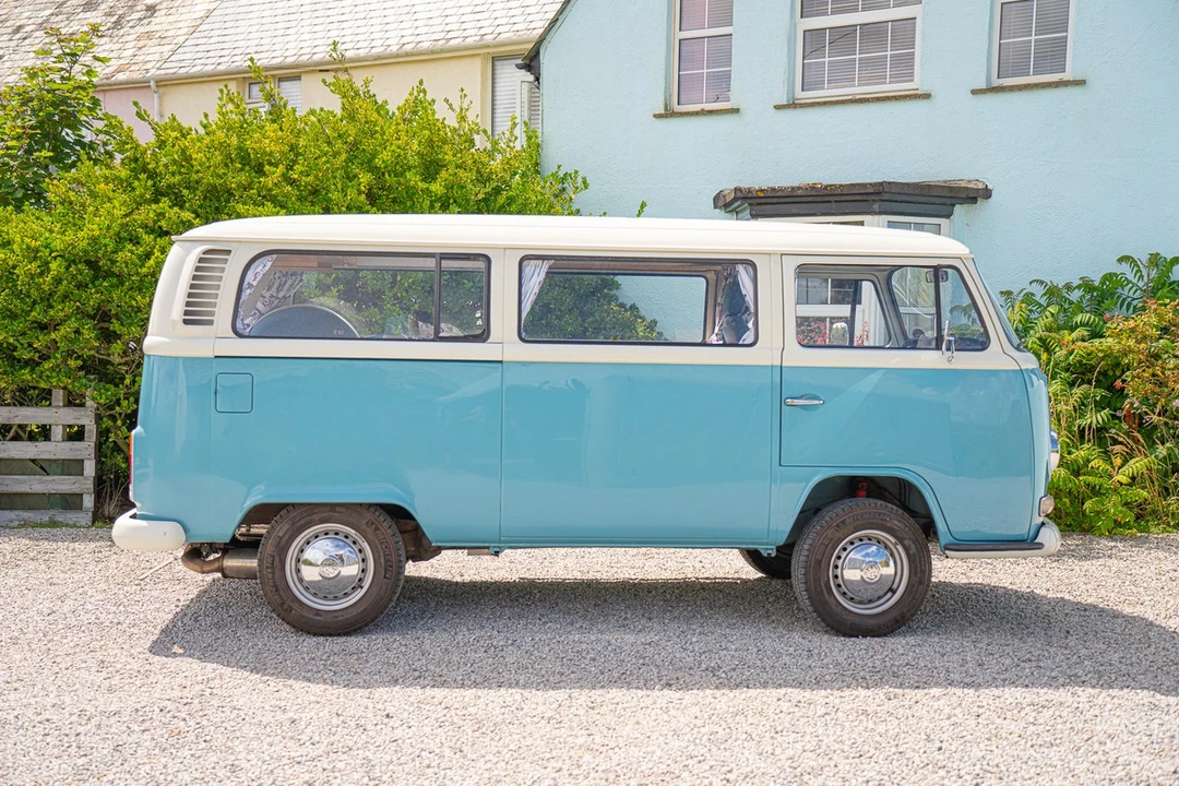1972 Volkswagen Bay-Window Camper - Image 10 of 30