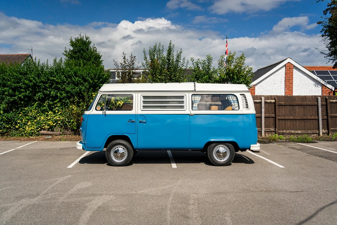 1972 Volkswagen Bay-Window Camper - Image 11 of 30
