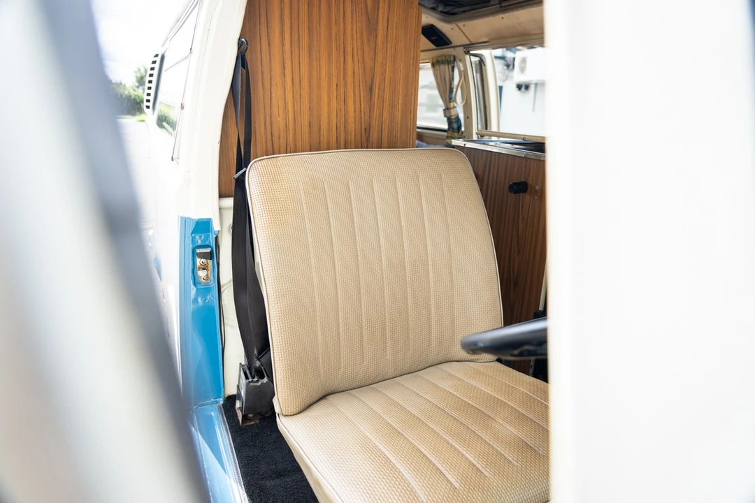 1972 Volkswagen Bay-Window Camper - Image 27 of 30