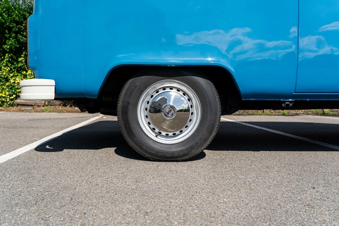 1972 Volkswagen Bay-Window Camper - Image 17 of 30