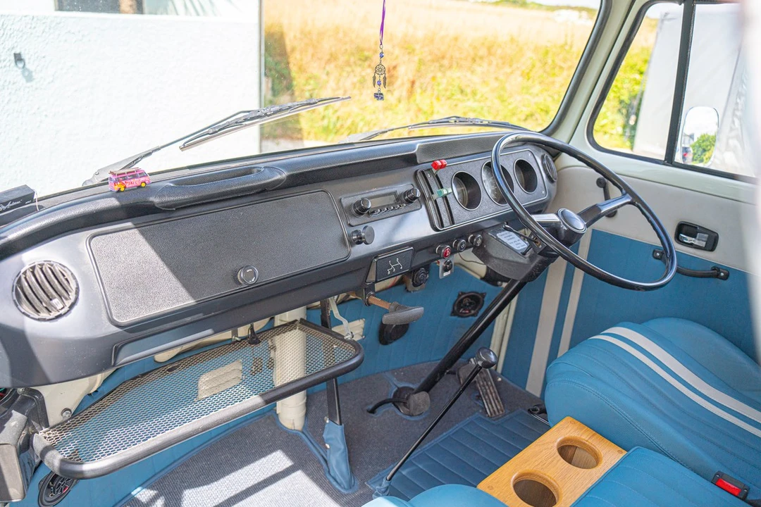 1972 Volkswagen Bay-Window Camper - Image 29 of 30